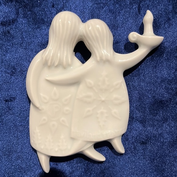 1976 Haviland Christmas ornament France "Sleeping Angel" Discontinued - Picture 2 of 12